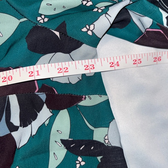 Eloquii Y2K Button Down Floral Shirt Green Pink Black Blouse Size 16 - Picture 7 of 7